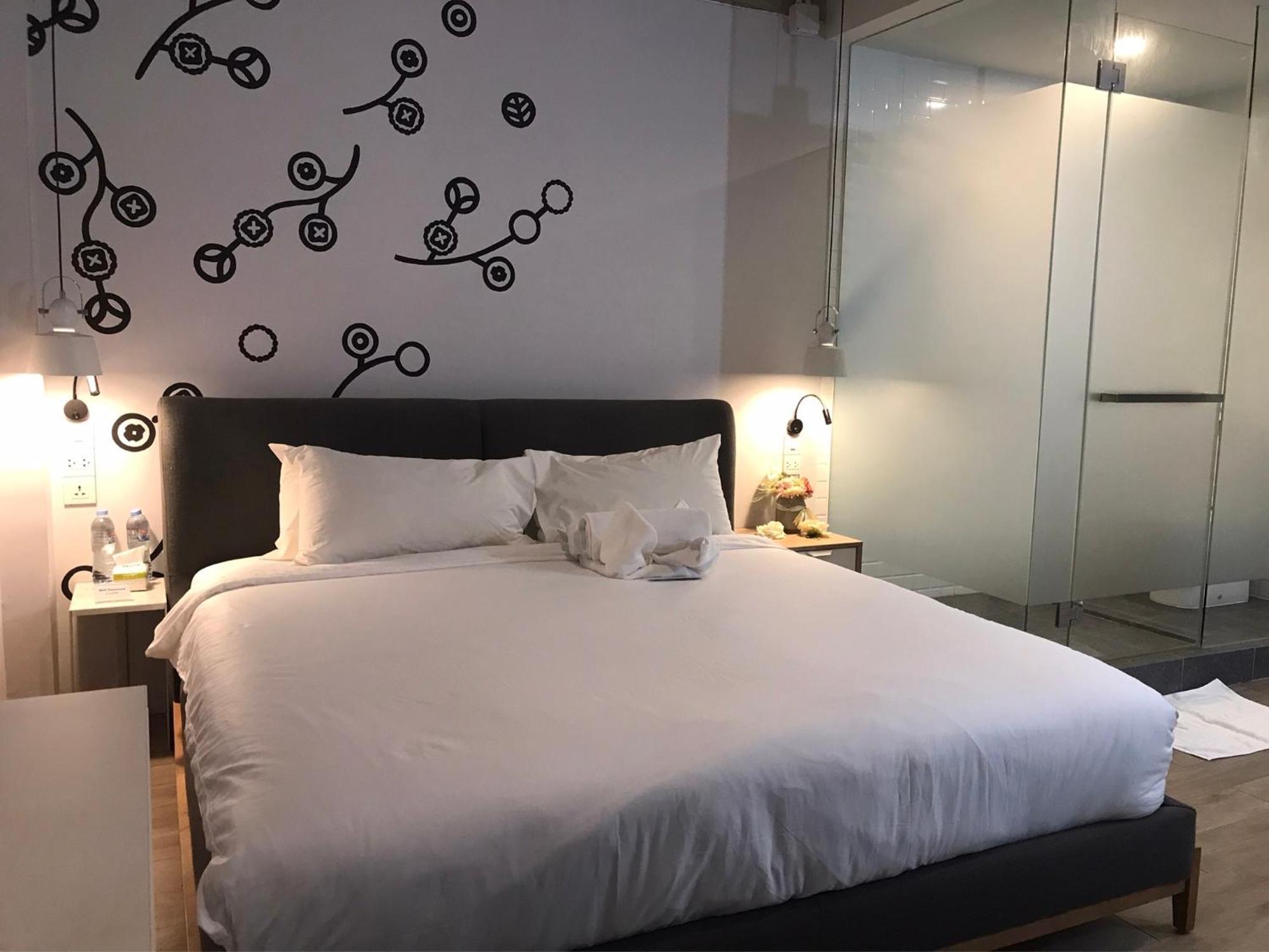 Bedspread Hostel (Adults Only) Bangkok Dış mekan fotoğraf